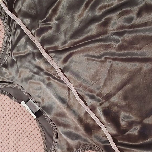 Woman's plus size set of two - Picture 6 of 14